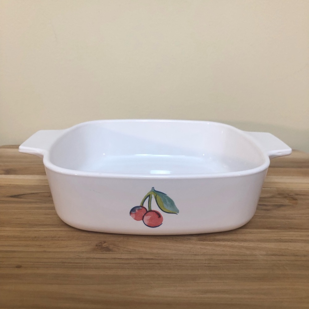 Vintage CorningWare Fruit Casserole Dish
